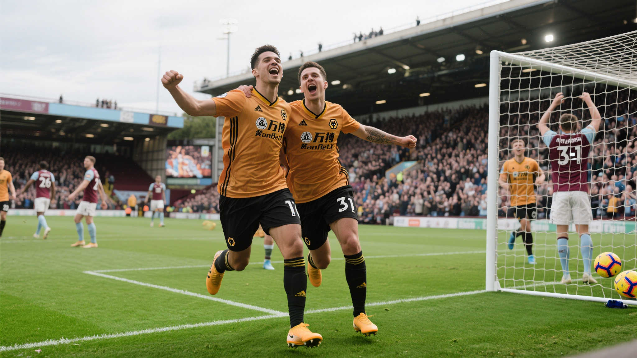 佳话就此诞生！关键时刻，“黄金搭档”联手破门将比分