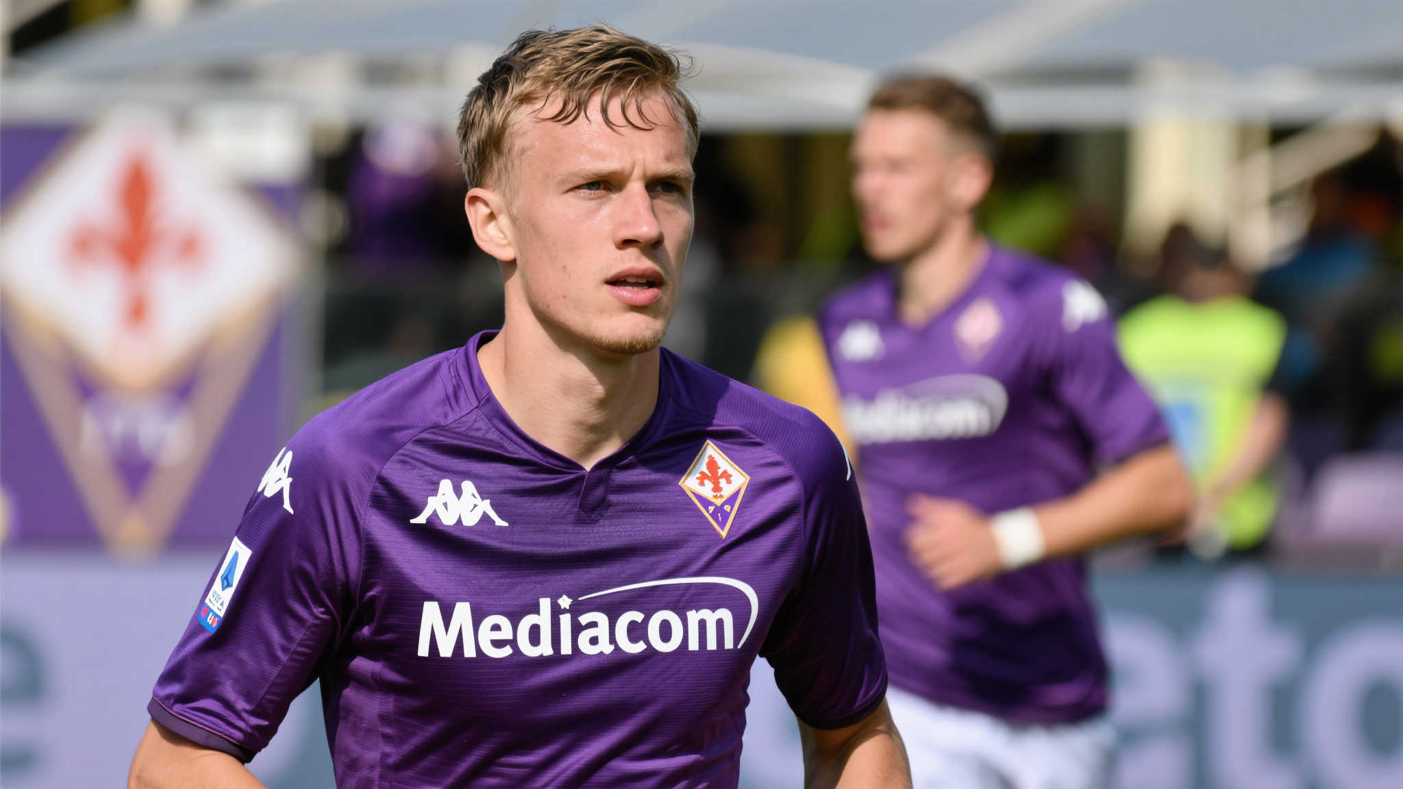 意甲转会市场风起云涌，各大俱乐部间的谈判成为球迷关